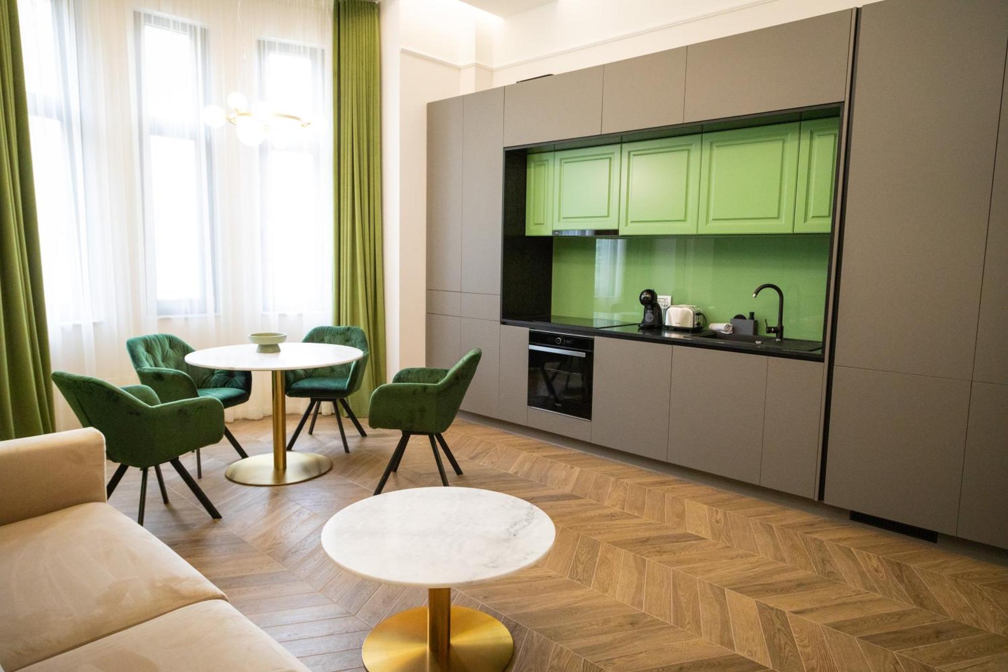 Poshspot Apartments Клуж-Напока Екстер'єр фото
