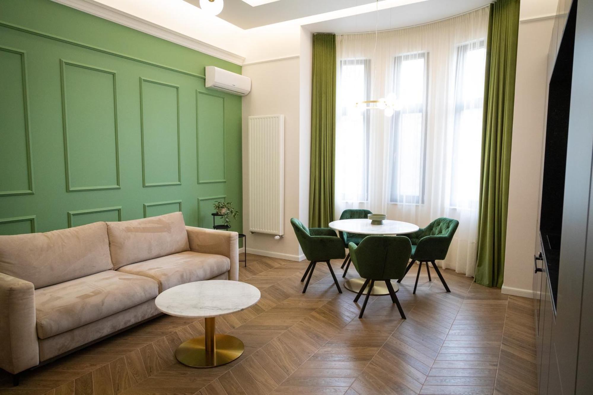 Poshspot Apartments Клуж-Напока Екстер'єр фото